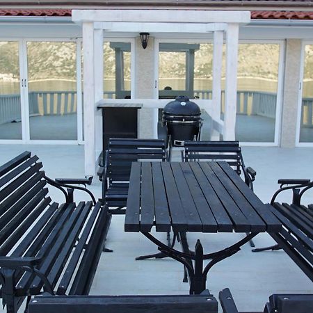 Penthouse Stoliv New Spa-Pool Villa Is Located 5M From The Sea, Exclusive Terrace,Private Jetty Wih Sunbeds, Pebble Beach, Secluded Location Total Area 375M2 At Your Disposal Kotor Dış mekan fotoğraf